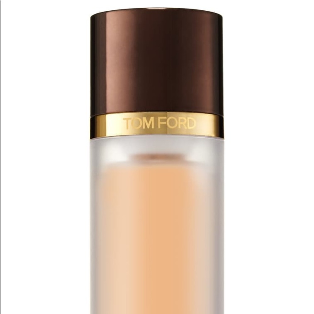 Tom Ford Traceless Perfecting Foundation Fawn